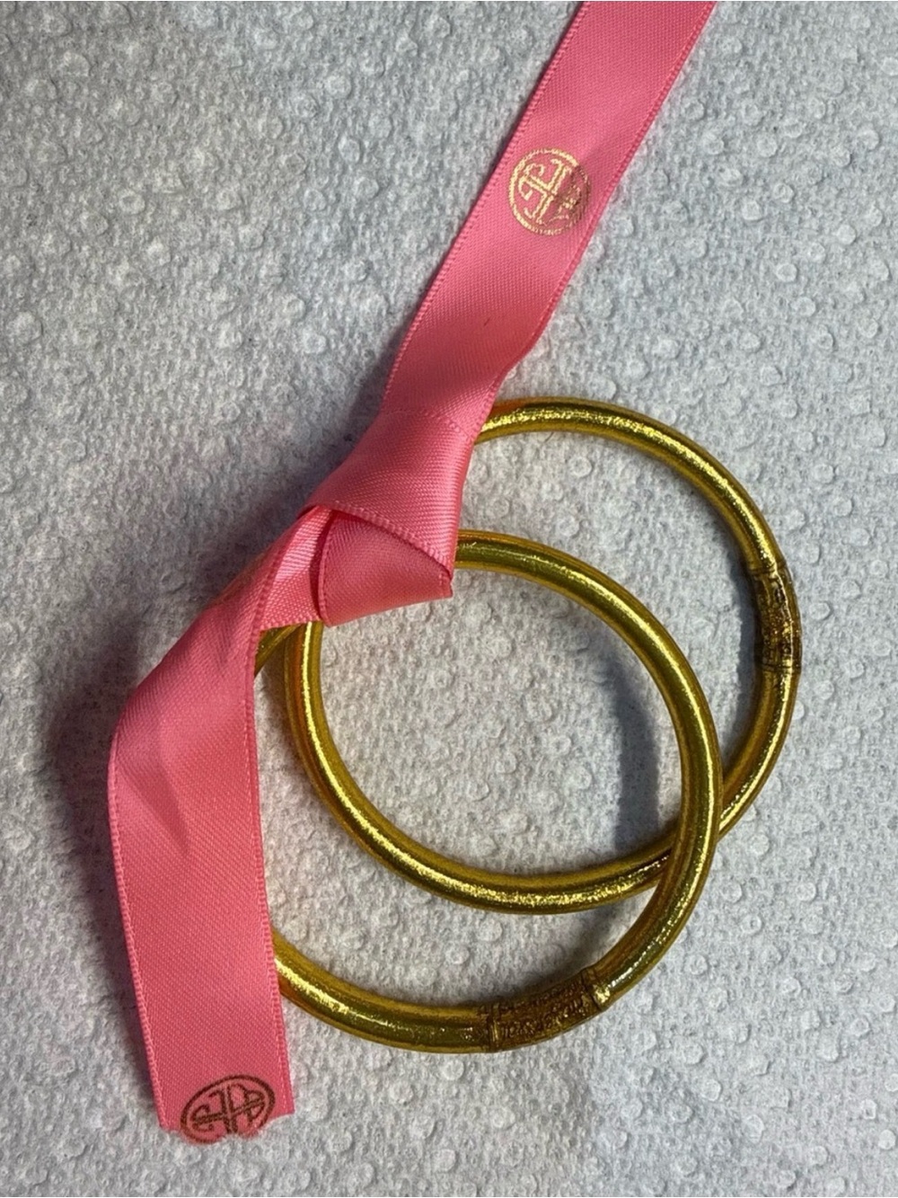 6 bracelets